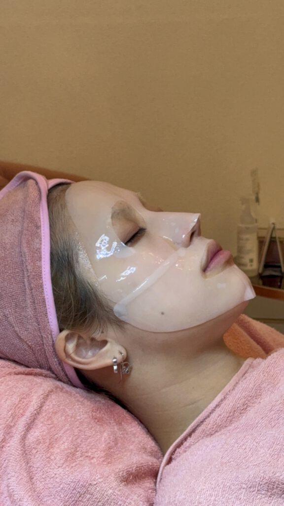 Order-Made Deep Moisture & Skin Renewal Facial